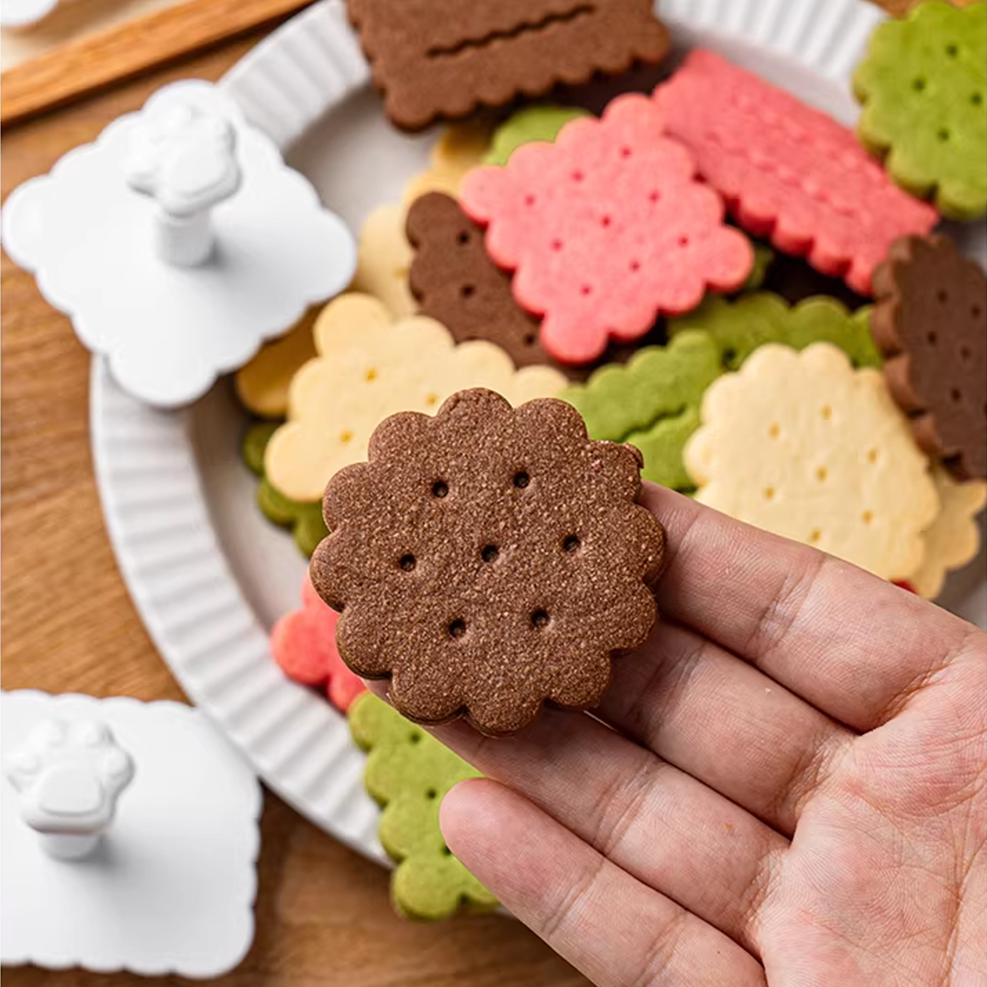 Artbest-Cookie molds,Cookie Stamps Waffle Pattern Cookie Mold Biscuit Cutter Set 3D Classic Cookie Cutter with Plunger Stamp. - Image 2